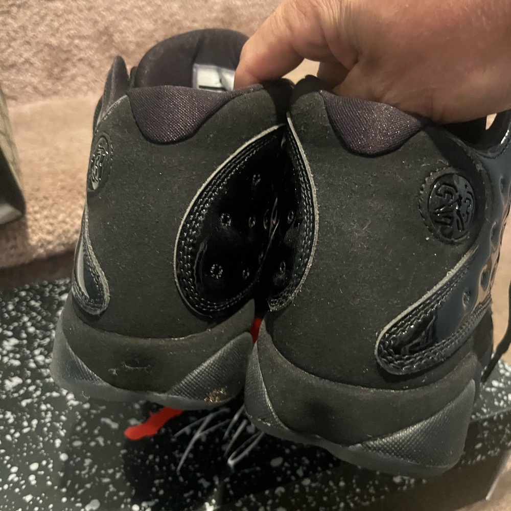 Air Jordan’s 13 retro cap and gown - Picture 5 of 7